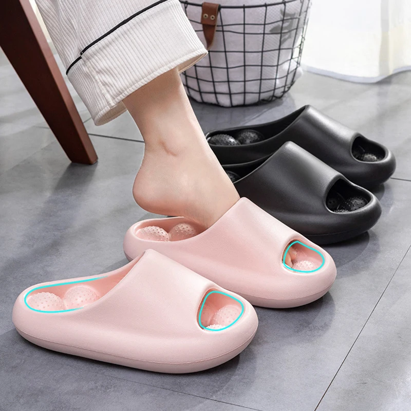 Platform Thick Bathroom Home Slippers Women Cloud Slippers Fashion Soft Sole Eva Indoor Sandals Non-Slip Flip Flop Girl Slippers