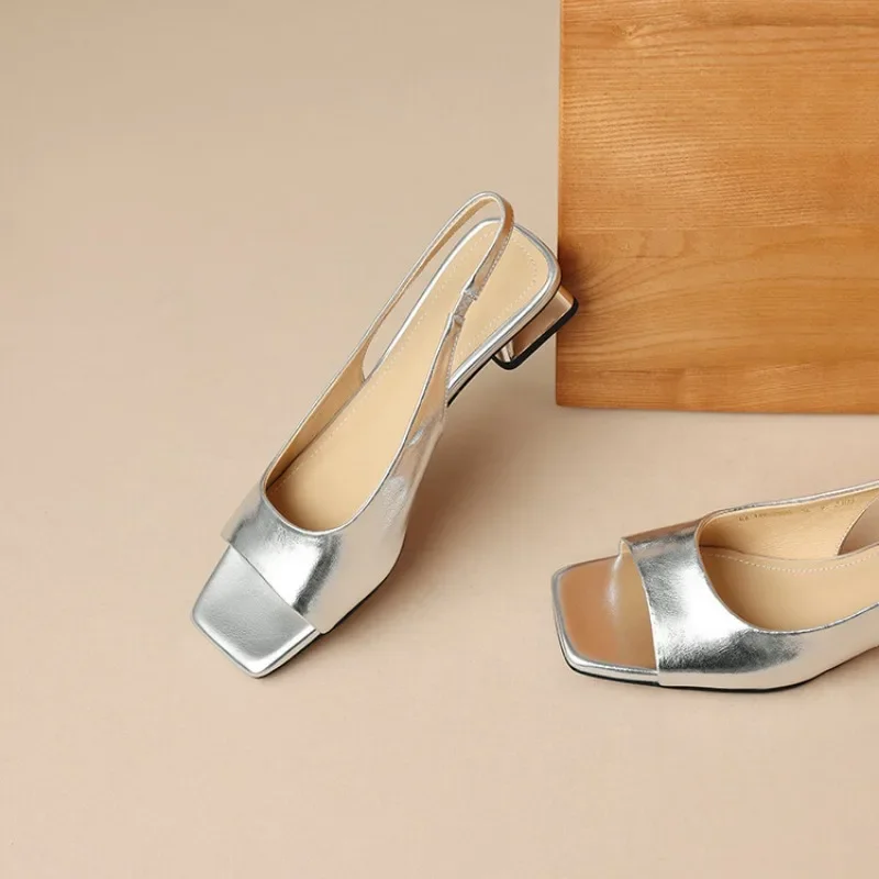 Square head summer new thick heel sandals with minimalist design, comfortable open toe sandals