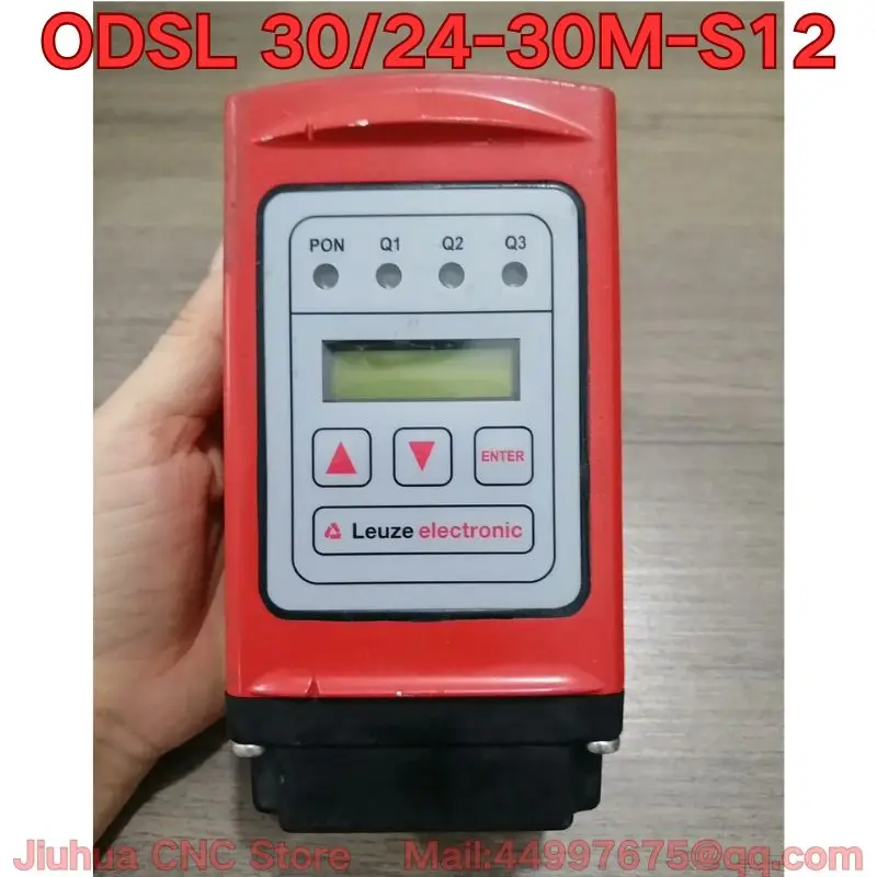 

New ODSL 30/24-30M-S12 Distance Sensor