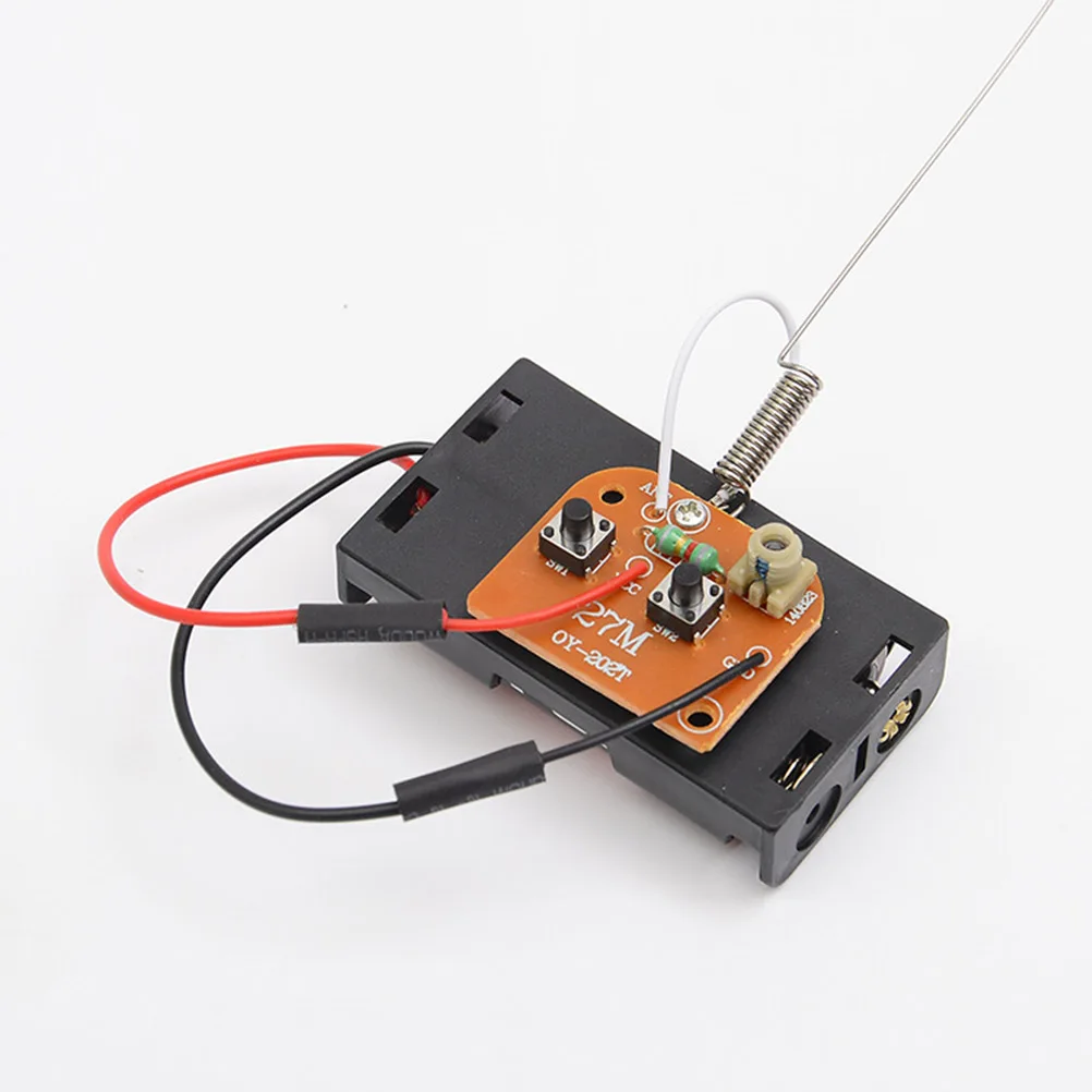 

Stem 4-Wheel Drive Diy Car For Kids Science Educational Electronics Physics Radio Mini Four-Wheel Car Stem Building Blocks