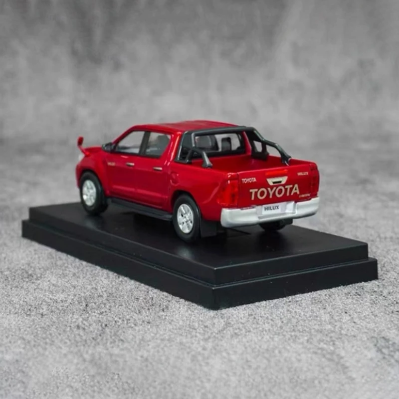 EBBRO 1:64 Scale TYT Hilux Pickup Truck Alloy Simulation Car Model Static Collection Decorated Holiday Toys Souvenir Gift