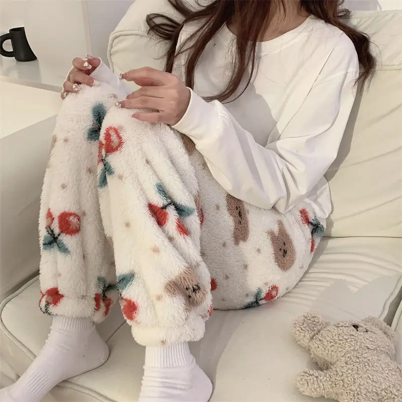 

Cute Core Cherry Bear Flannel Pijama Trousers Student Casual Coral Fleece Pjs Pajamas Pants Y2k Girls Warm Sleepwear For Winter