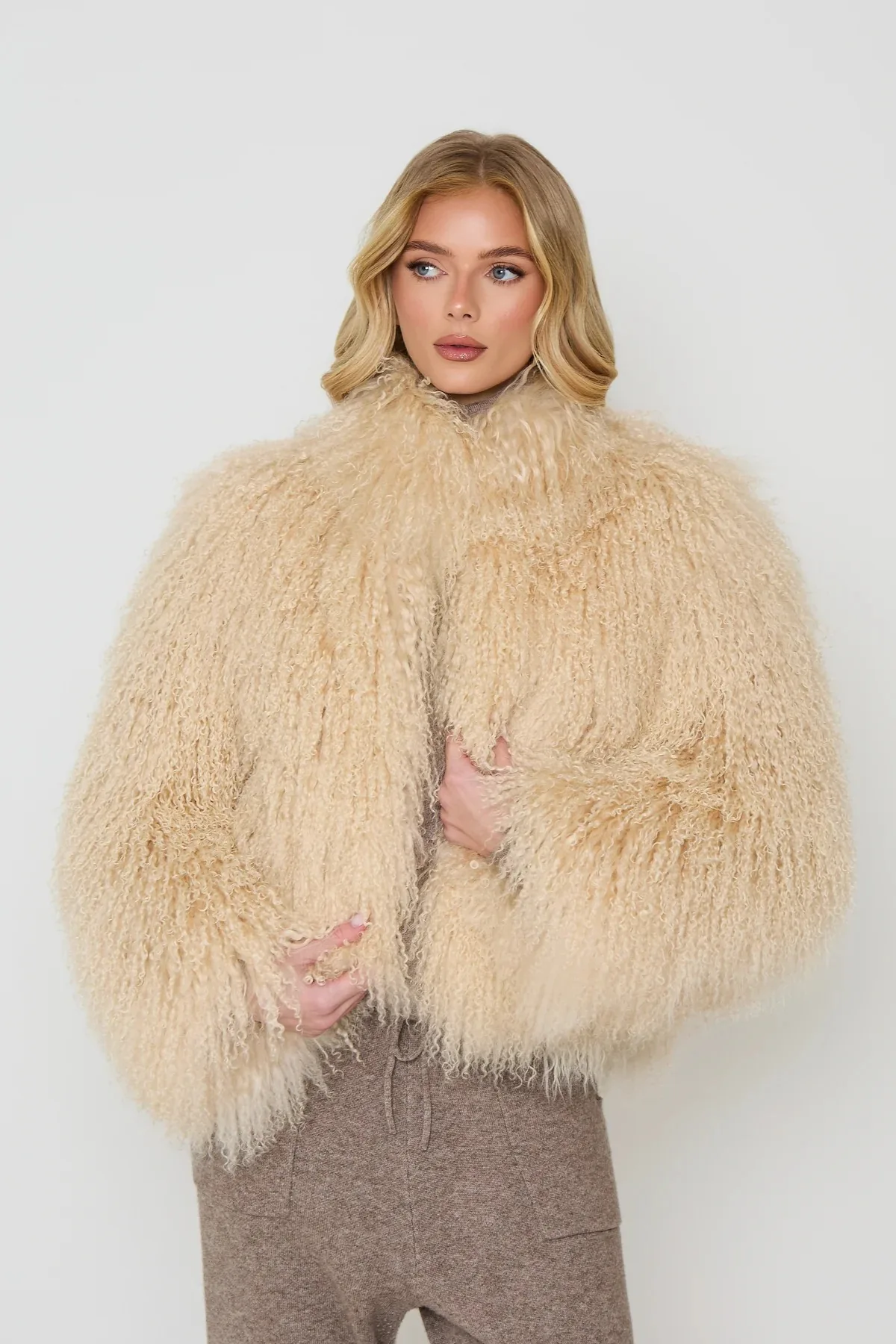 New Arrival Real Mongolian Sheep Fur Jacket for Women – Stand-Up
