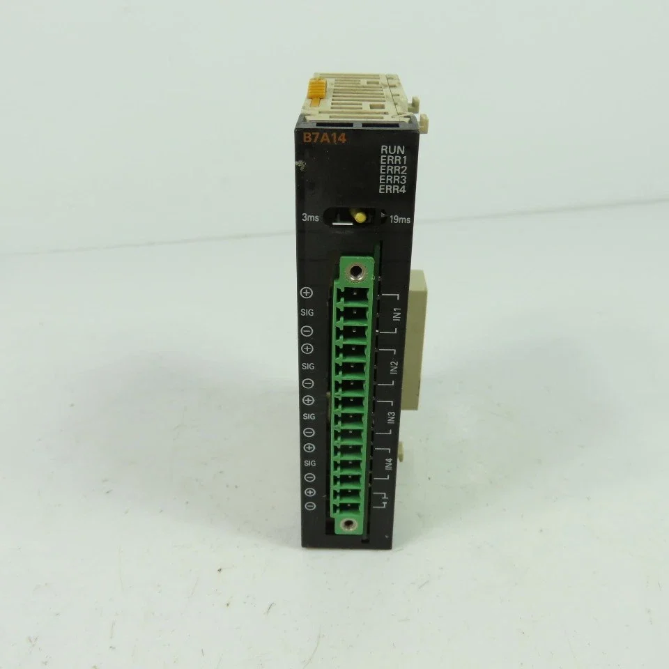 CJ1W-B7A14 For Omron CJ1W-B7A14 Controllers Interface module New
