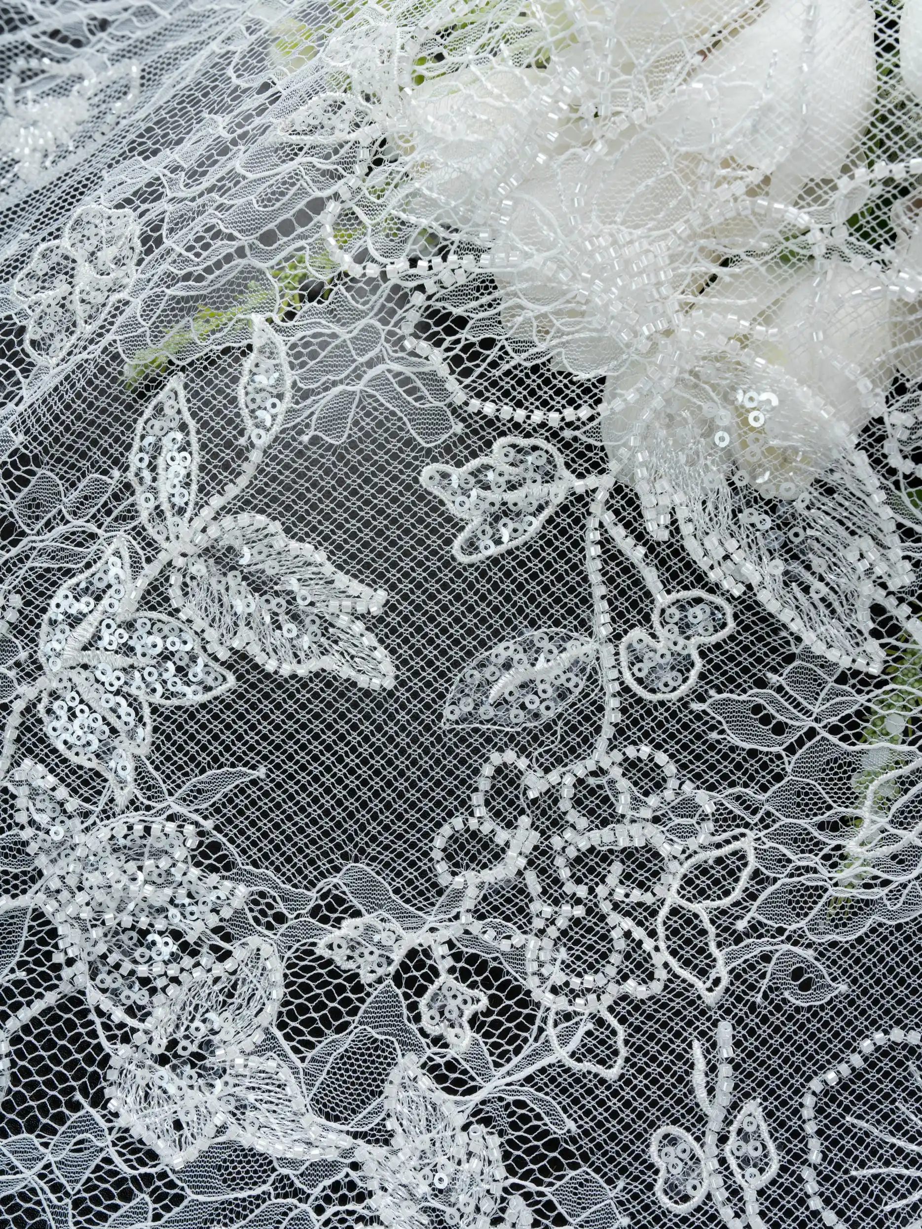 Tissu perlé à paillettes en dentelle blanche cassé pour robe de mariée femme, tulle brodé, haute qualité, 2024 cm de largeur, vendu au mètre, 130