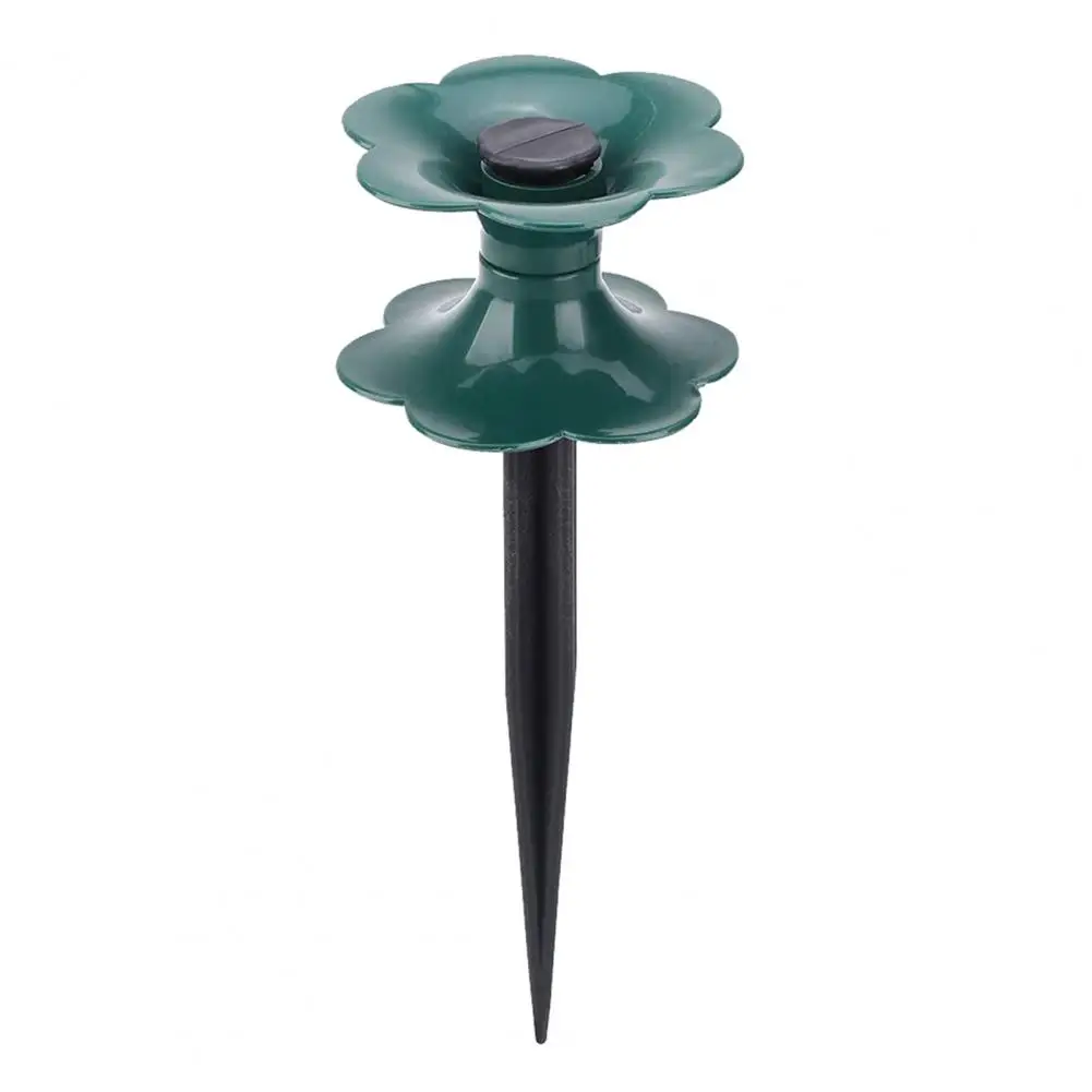 

Efficient Watering Aid for Plants Plant Protection Spike Ground Insert Hose Guide for Garden Hose Spin Top Design Keeps Hose Out