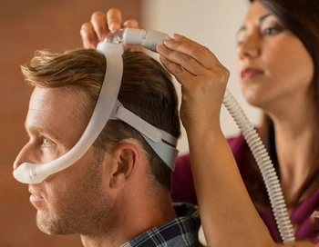 DreamWear Uyku Horlaması ve Apnesi için Başlıklı ve Dört Yastıklı (S, SW, M, MW) Burun Yastıkları Tüm vantilatörler için Evrensel