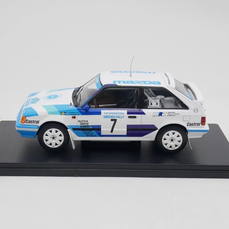 IXO 1:24 Mazda 323 4WD WRC 1989 Modello di auto da rally in lega Collezione statica Decorato Regali di festa Giocattoli