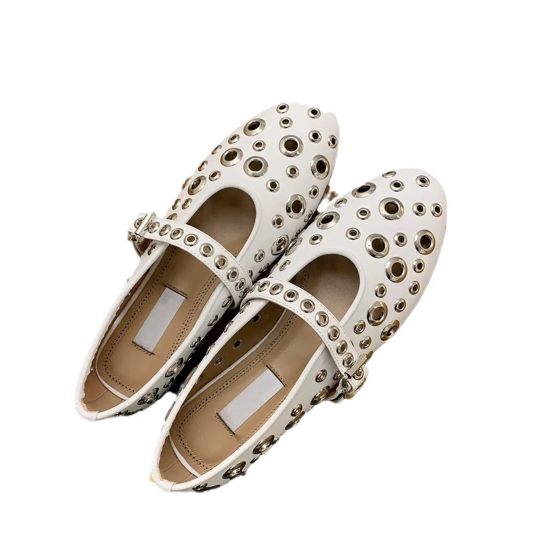 Women Shoes Ballet Flats Metal Rivets Holes Hollow Mary Jane Designers Vintage Brand Daily Sneaker Casual Walking Loafers