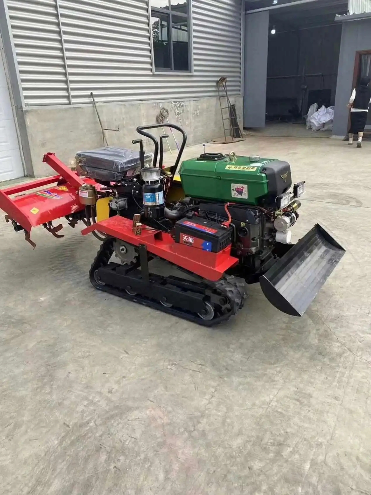 Rotary Tiller 25 Hp 35Hp Agricultural Diesel Tracked Cultivator