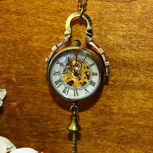fashion-classic-retro-round-transparent-mechanical-pocket-watch-necklace