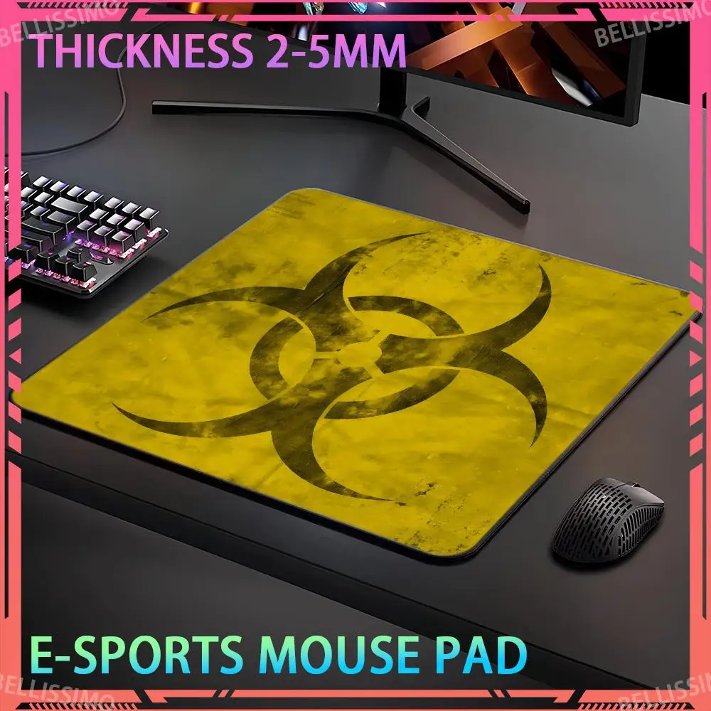 

E-sports trumpet R_Resident Evil_es Logo Anime game player accessories desktop mat non-slip rubber mat game player keyboard mat