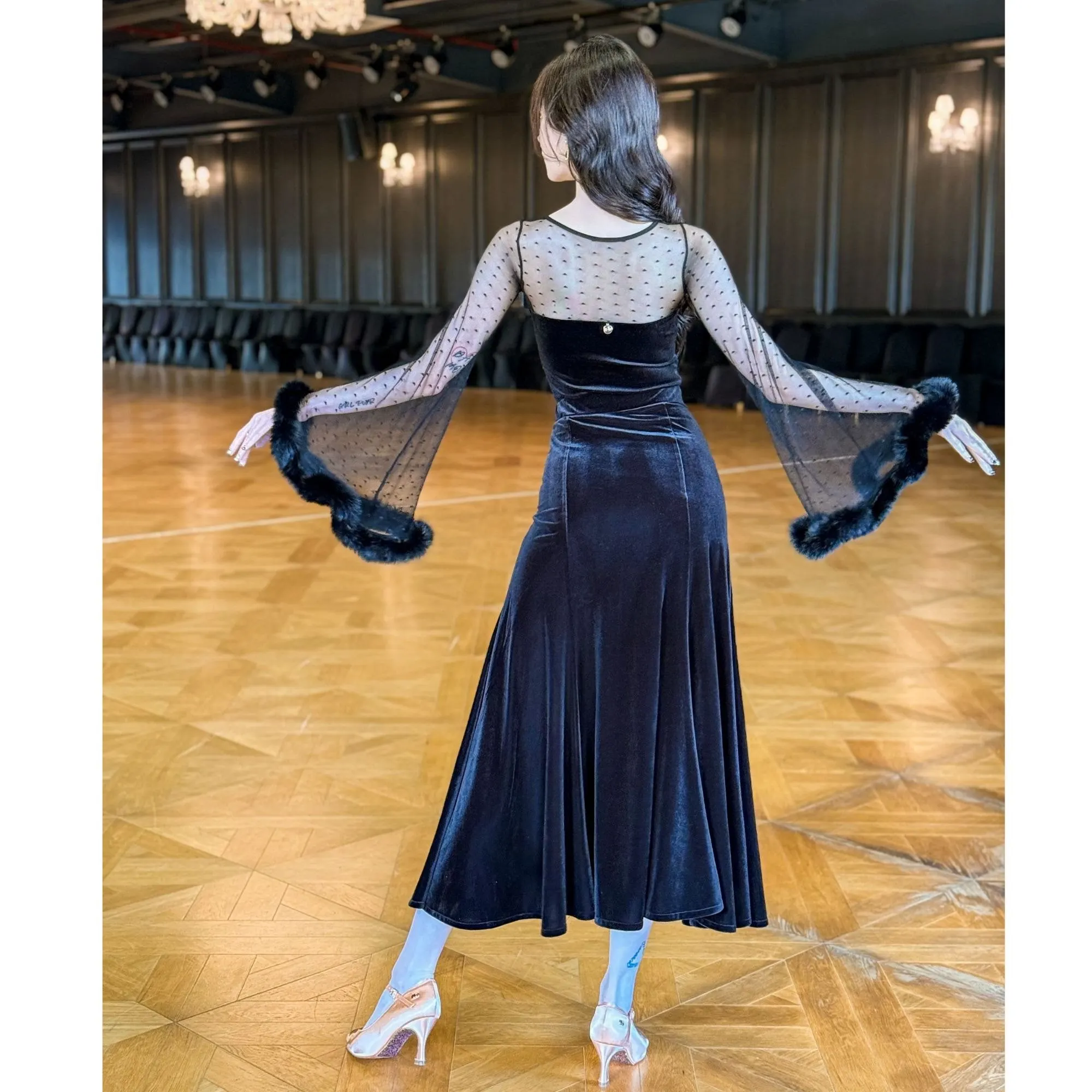 مثير قاعة الرقص القمم الغزل متوهج الأكمام أداء زي الكبار النساء ثياب الفالس الرقص الملابس ممارسة ارتداء BL14515