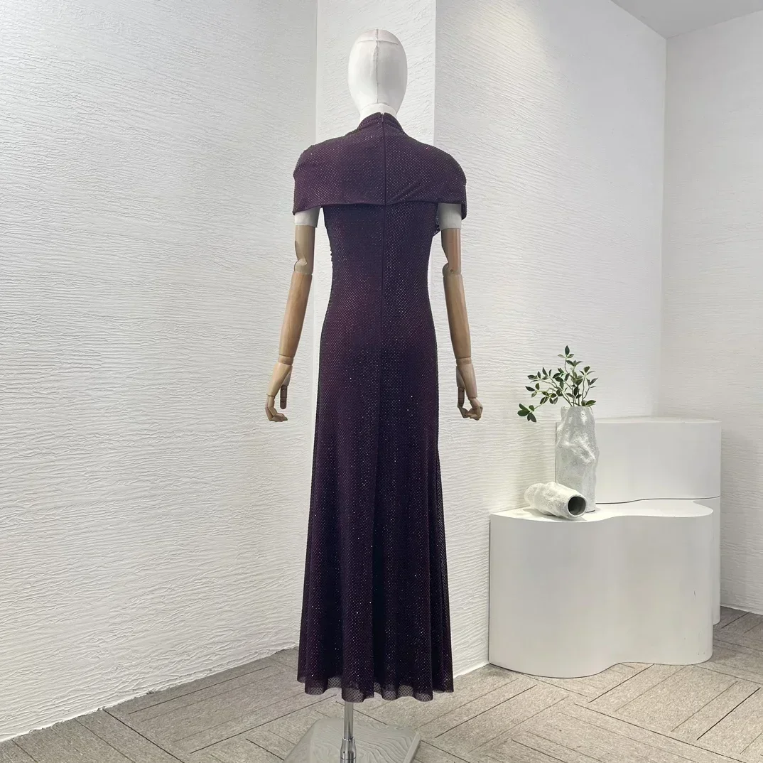 Elegante elegante Kleider mit roten Diamanten, ausgeschnitten, asymmetrisches Plissee-Design, kurzärmelig, langes Damen-Partykleid im Meerjungfrau-Stil