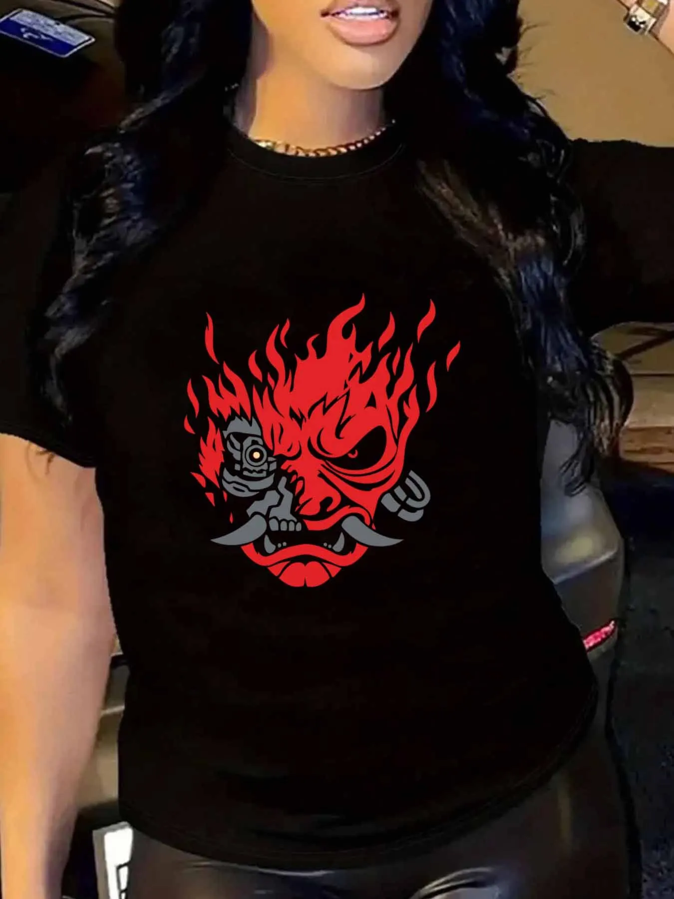 【WY1318101】プラスサイズの女性用ラウンドネック半袖Tシャツ、伸縮性のあるハーフスリーブとトレンディなプリント付き