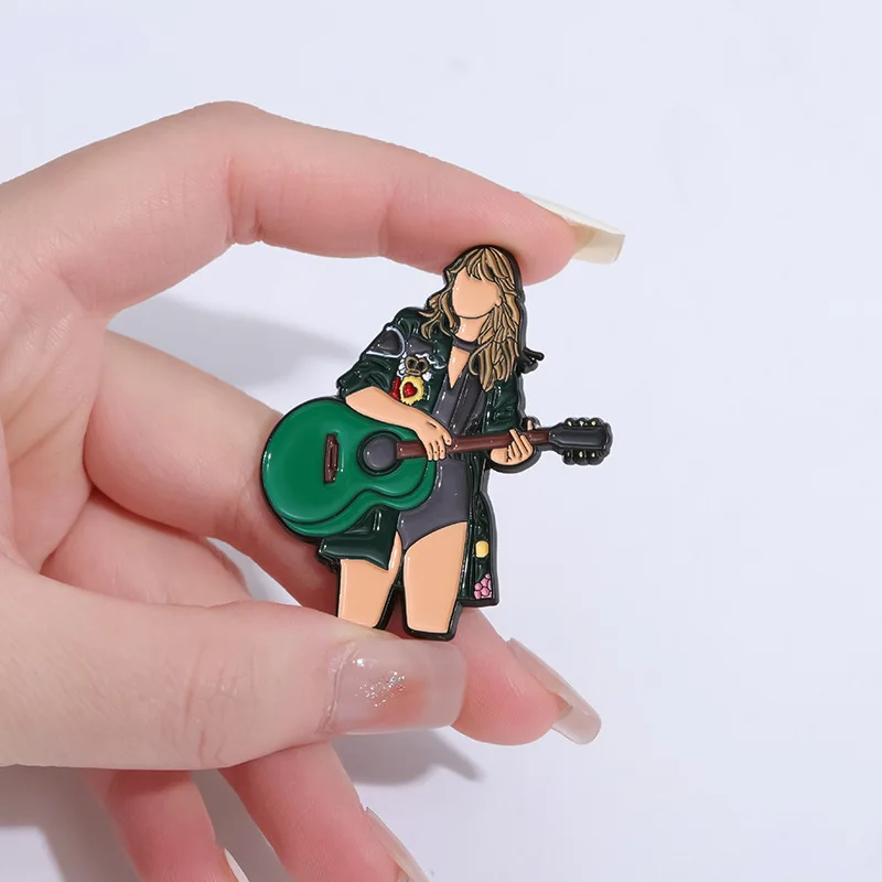 Character Brooch Cartoon Singer Shape Metal Badge Small Gift Wholesale Backpack Pin Cap Pins for Backpacks Decorative Brooches