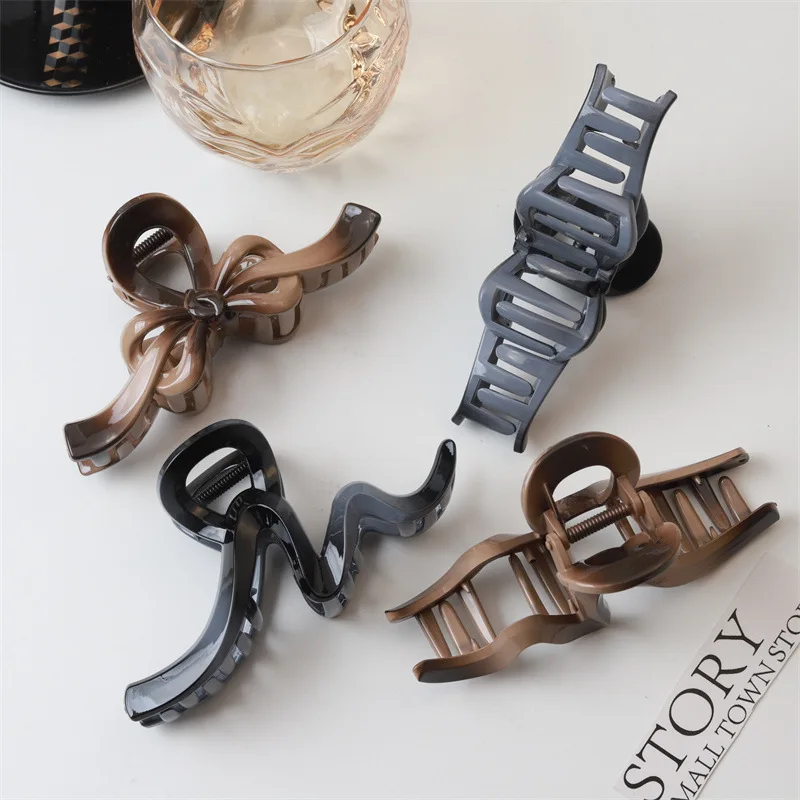 

Dark Irregular Resin Hairpin Plate Hair Ladies Premium Shark Clip Hair Accessories