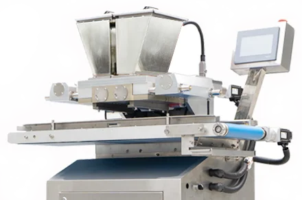 آلة صنع حلوى جيلي الشوكولاتة المملوءة في مركز التصميم الجديد