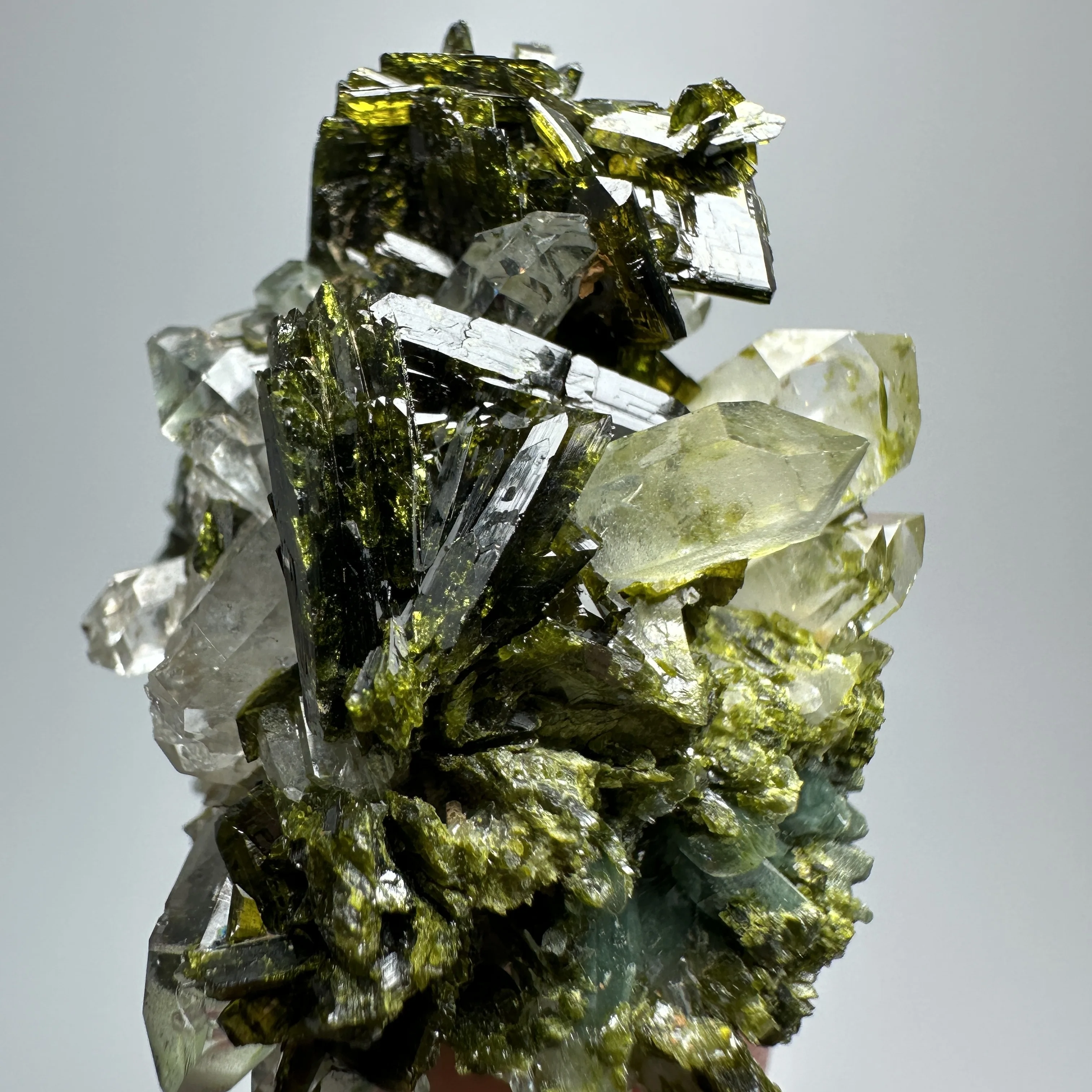 Natural Raw Garden Crystal Crystal and Epidote symbiotic mineral specimens + healing quartz crystals and stones rock gemstone