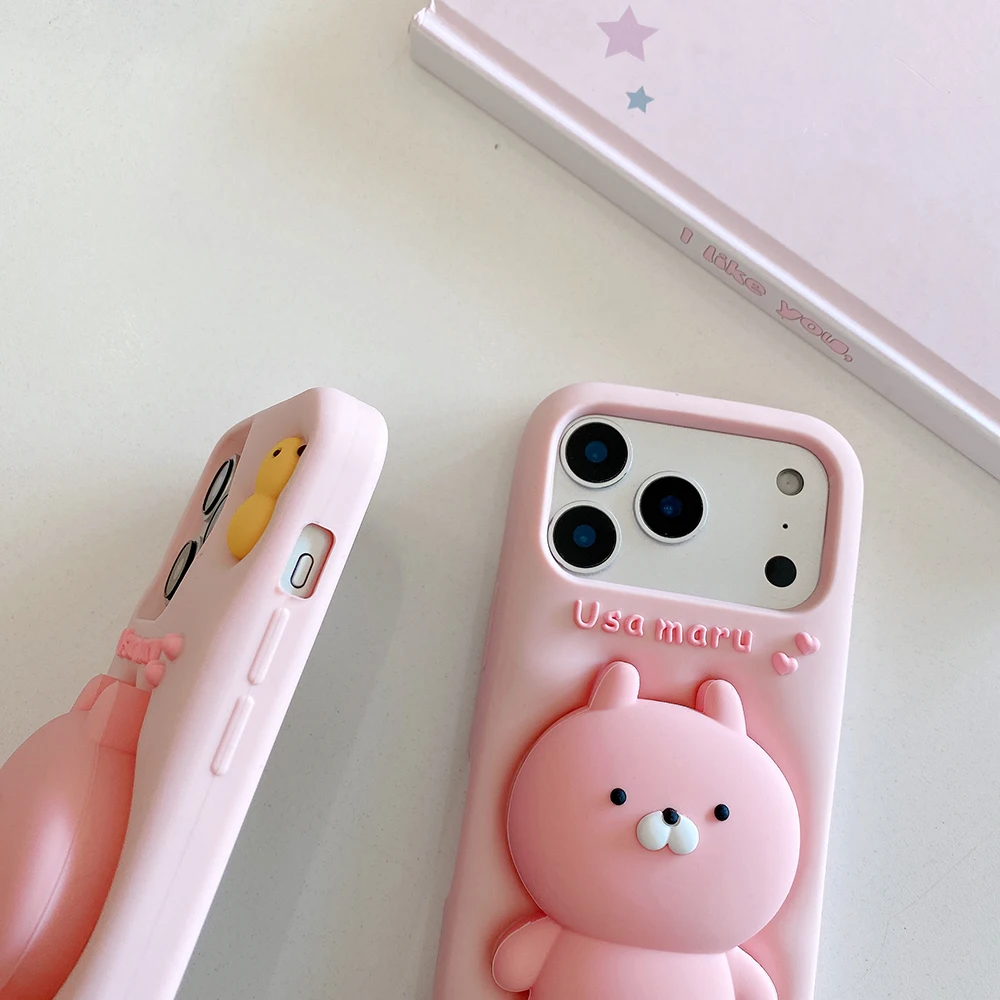 3D Anime Usamaru Kaninchen Teleskop-Halterung Hülle Weiche Silikon-Ständerabdeckung für iPhone 17 16 Plus 15 14 13 12 Pro Max – Detail 9