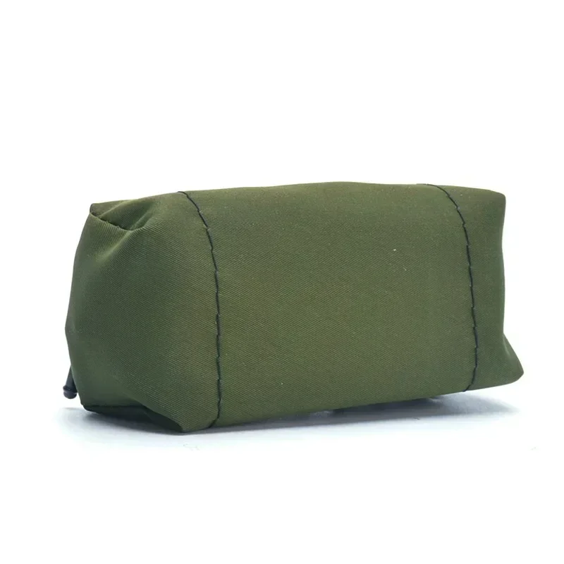 Sac d'escalade radiocommandé tout-terrain RC, pièce d'humeur de simulation, sac de tempête de pluie en plein air, bagage T1, jouet modèle QT22knit