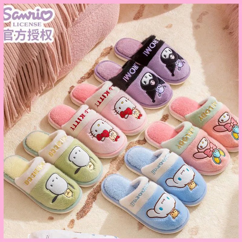 

Sanrioed Hello Kittys плюшевые тапочки My Melody Kuromi, теплые зимние домашние тапочки на плоской подошве, повседневная нескользящая домашняя хлопковая обувь для девочек