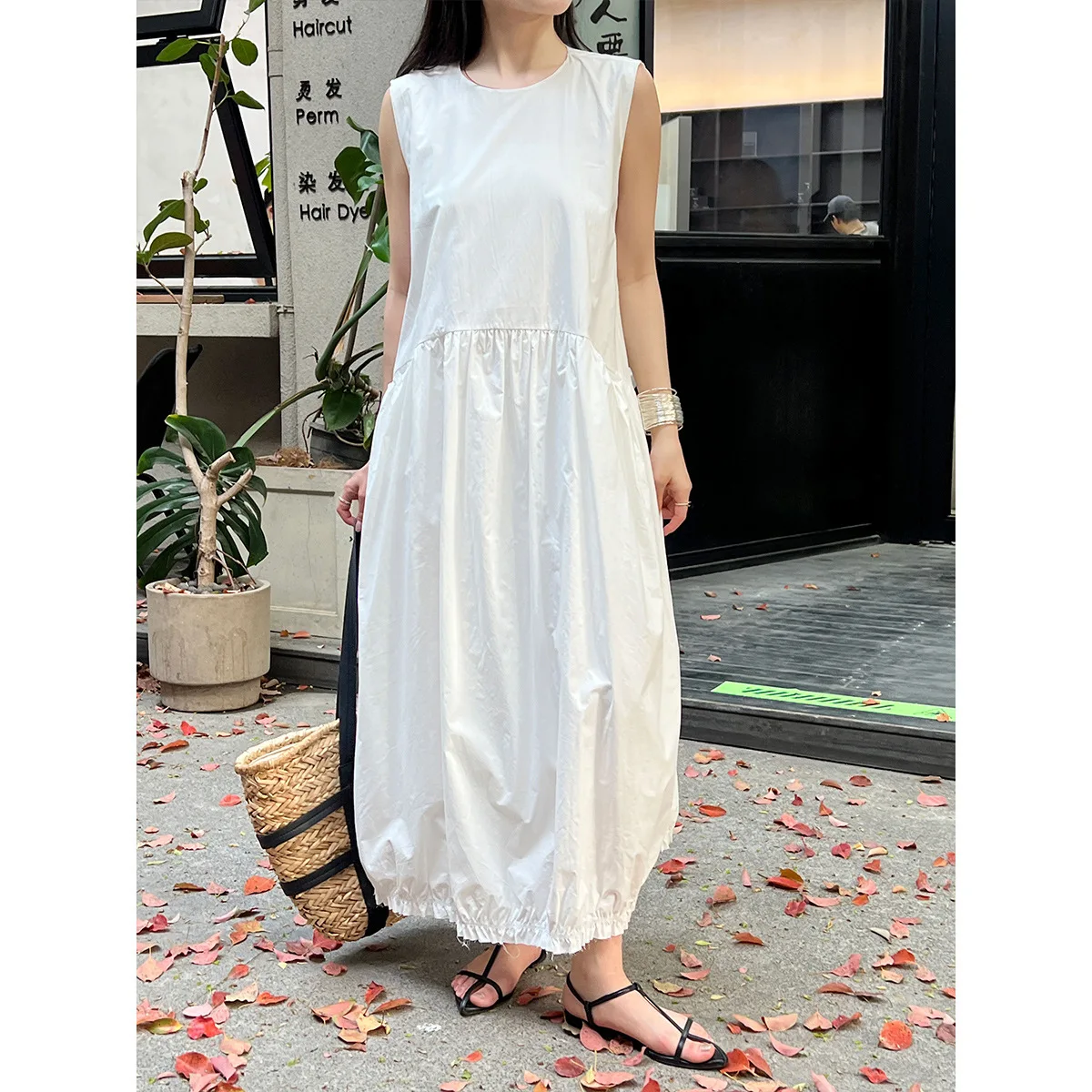 

Casual French High-end Sleeveless Vest Dress for Women's Summer New Loose and Slimming Floral Bud Dress 3568 Robe Vestido Women