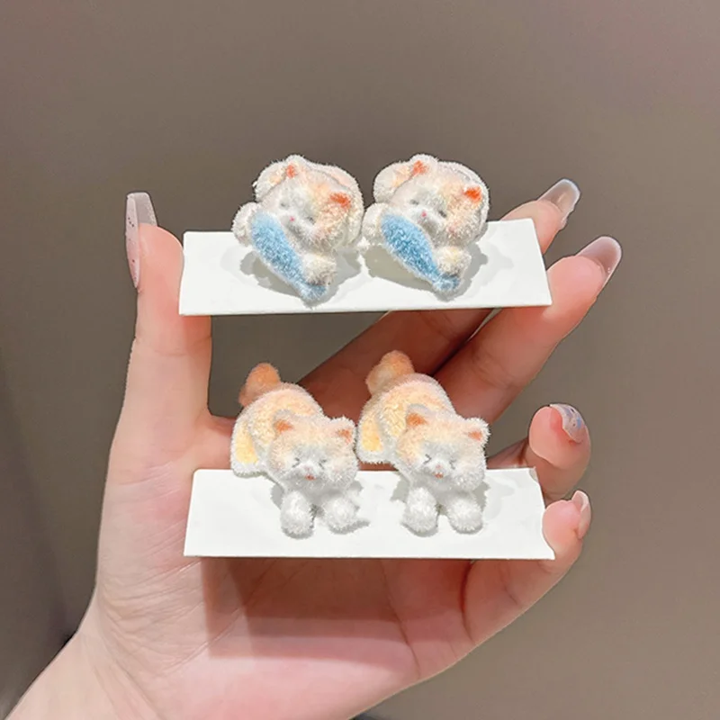 

Cute Cat Eating Fish Hair Clip For Girls Fashion Cartoon Sweet Lucky Cat Shaped Hair Pins Duck Beak Side Bangs Clip Gifts
