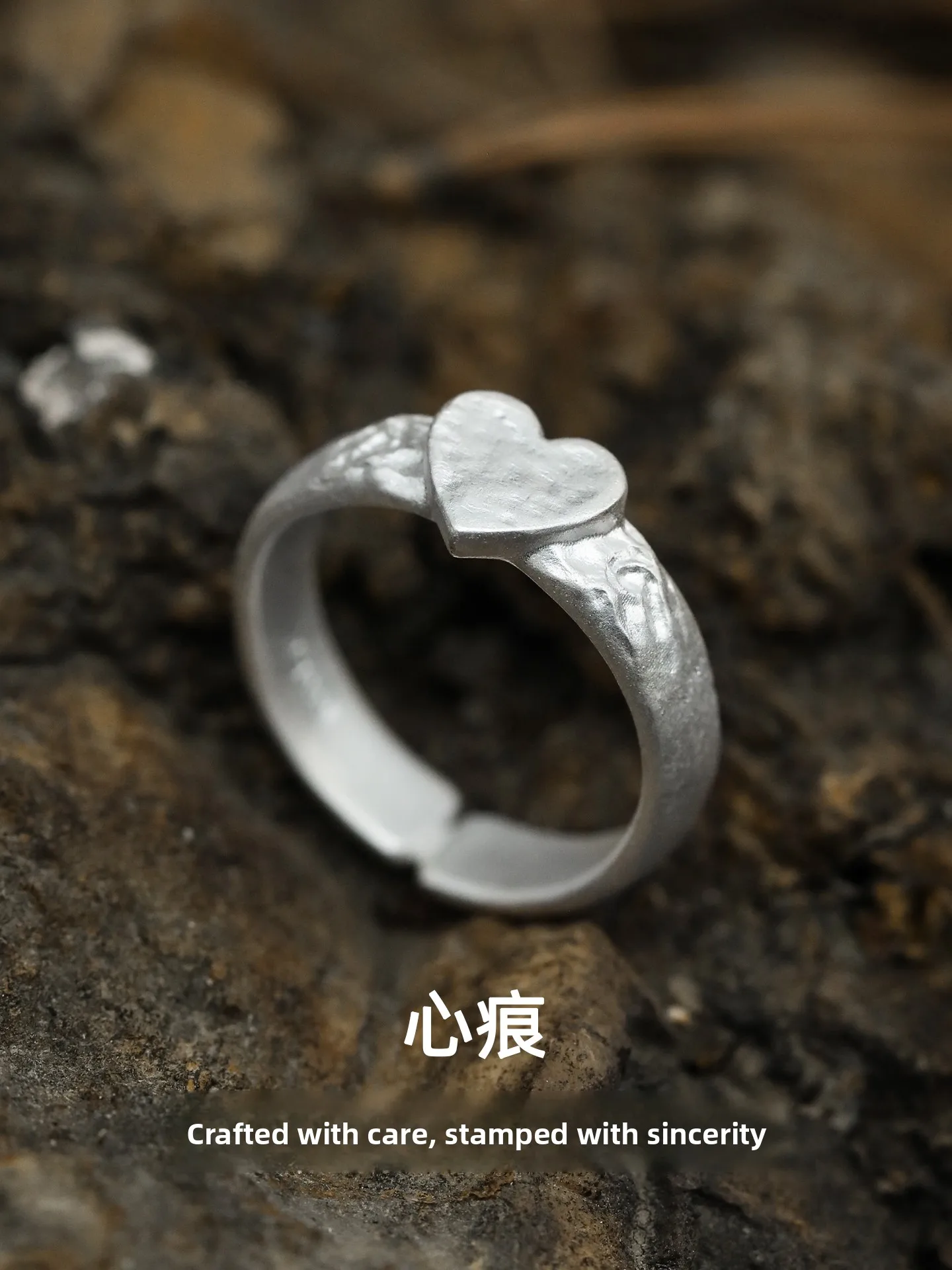 

Handmade Silver Rings Original Design Heart Trace Couple Rings Men Women Fashionable Commute Style Customizable Engraving