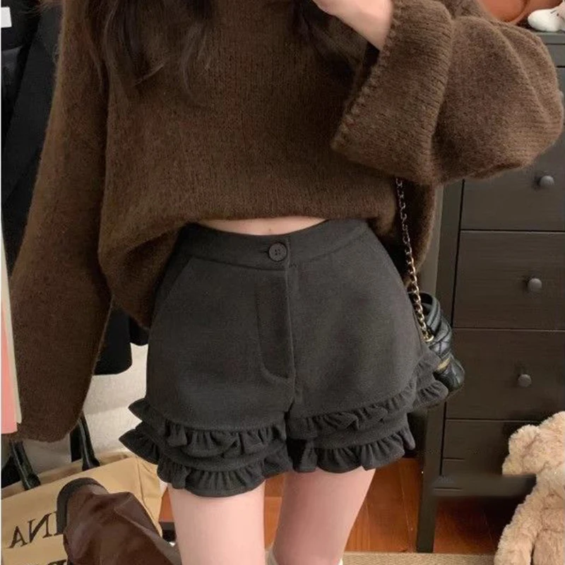 Vintage Sweet Shorts Women Autumn High Waist Ruffles Solid Casual Shorts Retro Streetwear Office Lady All Match A Line Short New