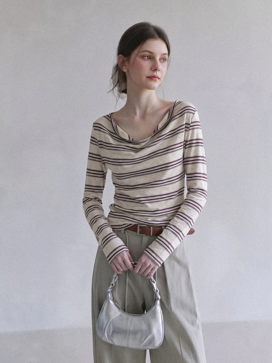 Casual Korean Style Striped U-Neck Long Sleeve Slimming Women's T-Shirt Versatile Early Autumn New Fashion Body Shape Enhancing