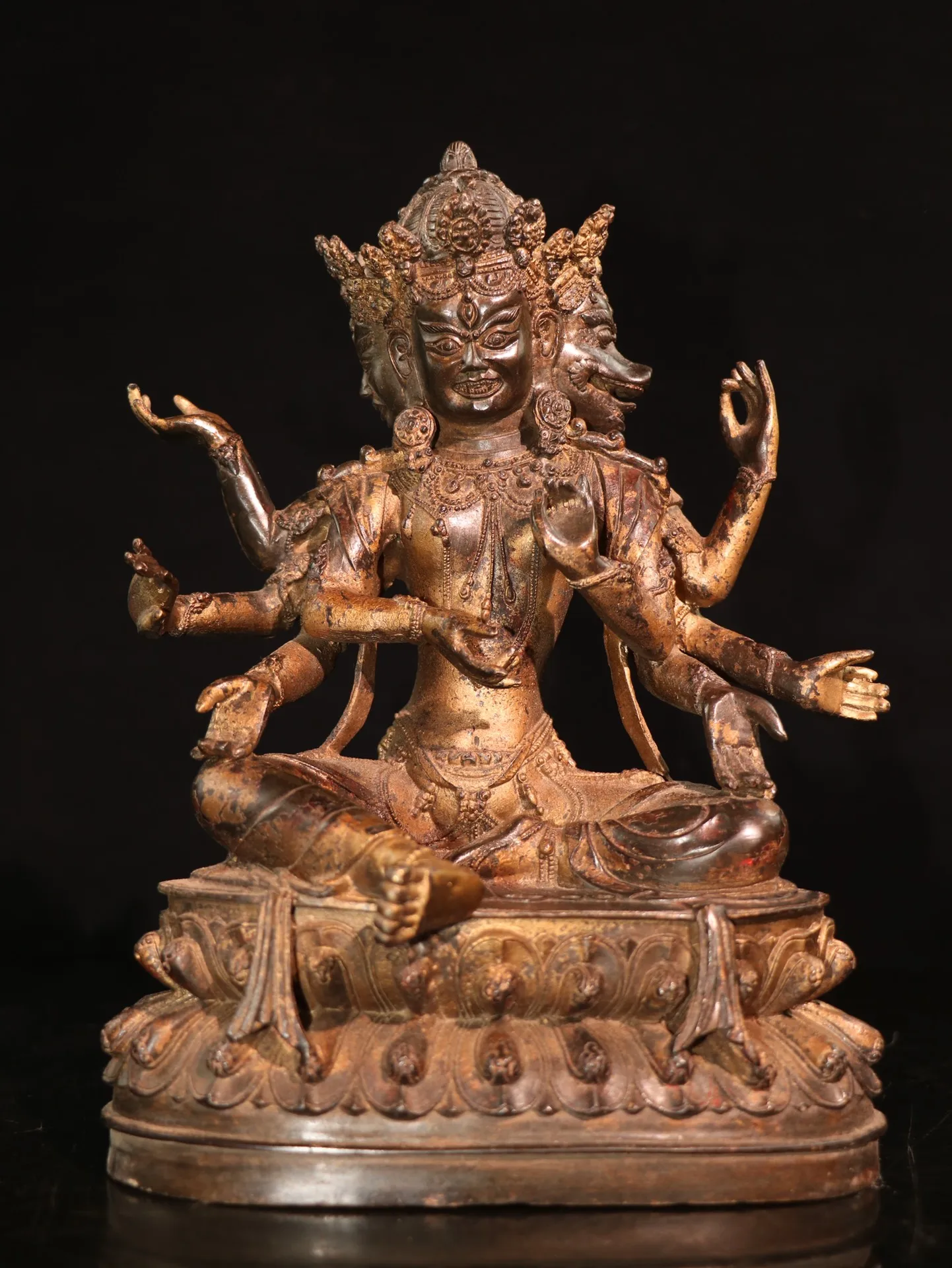 

11"Tibetan Temple Collection Old Bronze Cinnabar Gilt superhuman powers Marīcī Molizhitian Lotus Platform Sitting Buddha