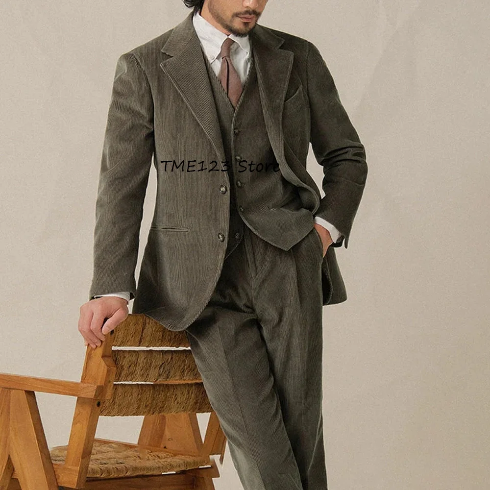 

Модные костюмы из вельветовой ткани, деловой классический мужской костюм для мужчин, комплект из трех предметов, мужская социальная одежда, комплект с прямыми карманами и лацканами с вырезом