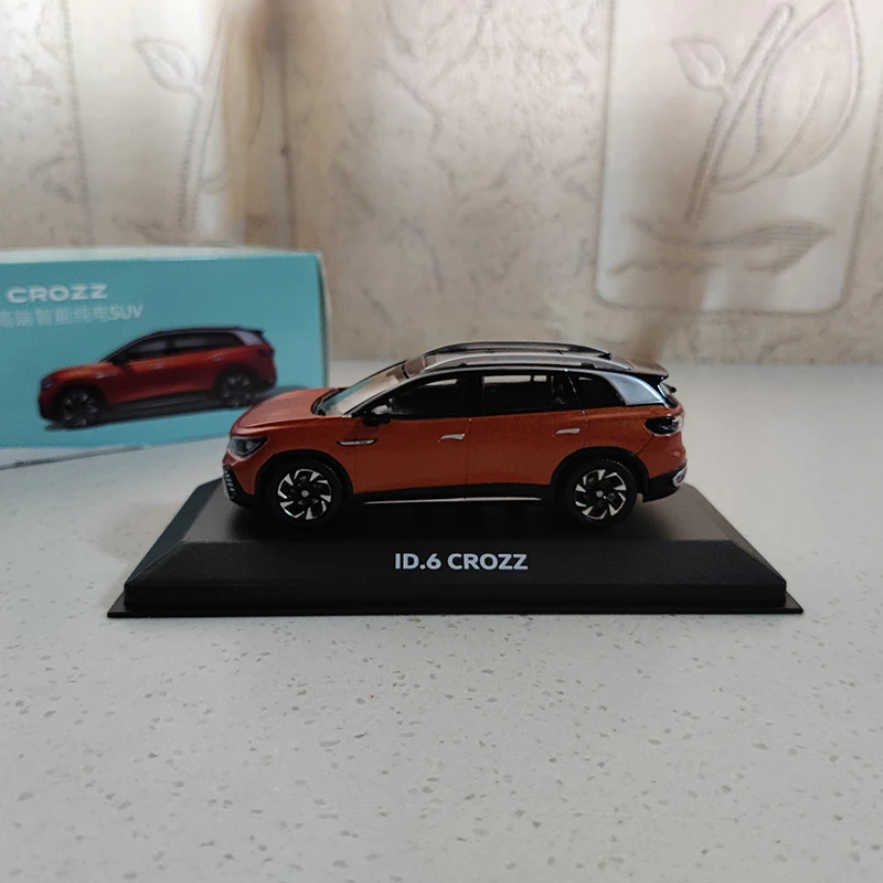 Diecast 1:43 scala ID.6 ID6 crzz SUV New Energy lega modello di auto giocattoli ornamento del veicolo