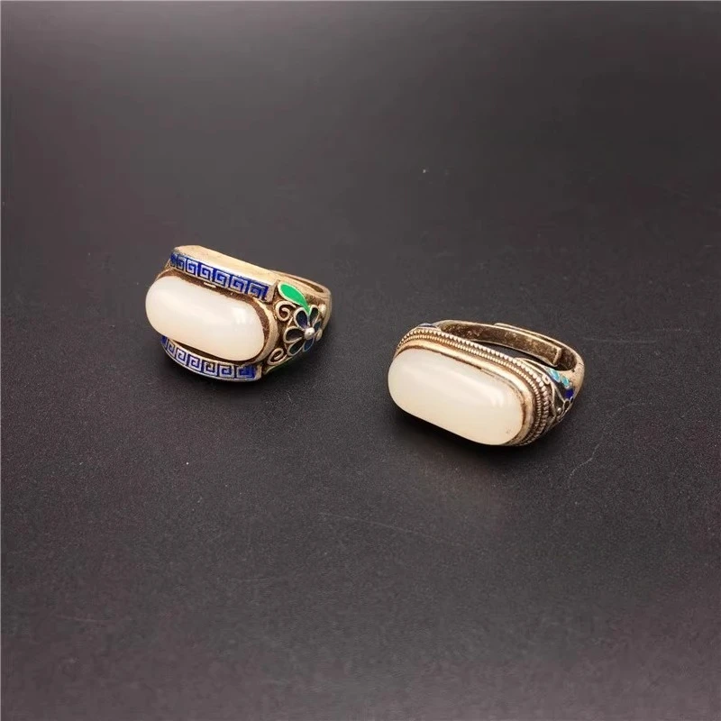 

Antique collection old silver and white jade ring, hand - inlaid old jade ring base, open - faced ring made of