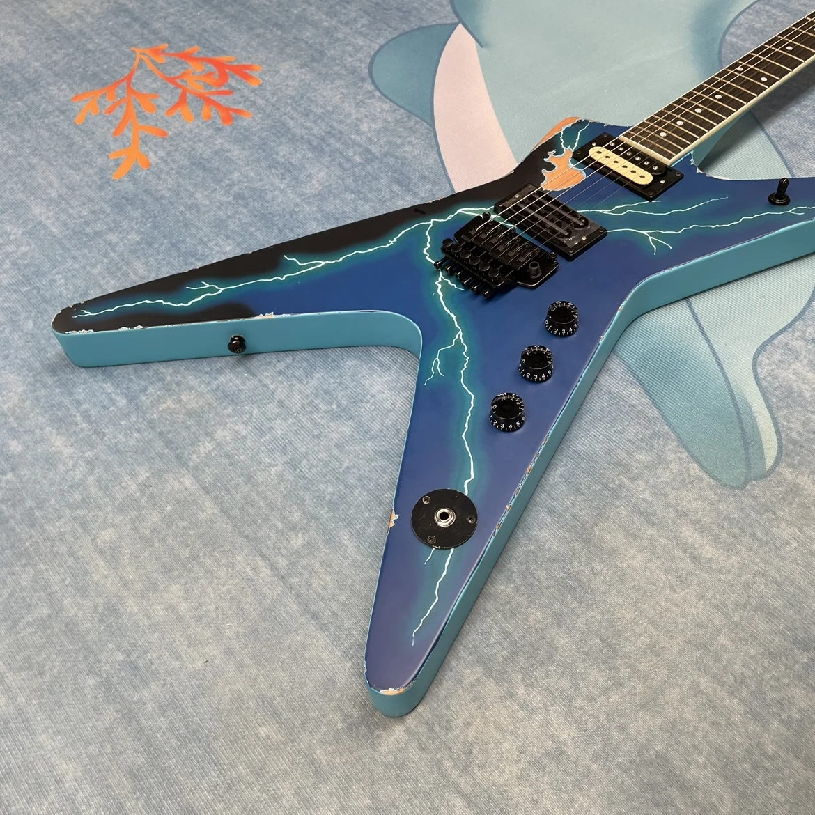 6 telli elektro gitar, humbuck - Electric Guitar Beginner incelemesi ve fiyatı