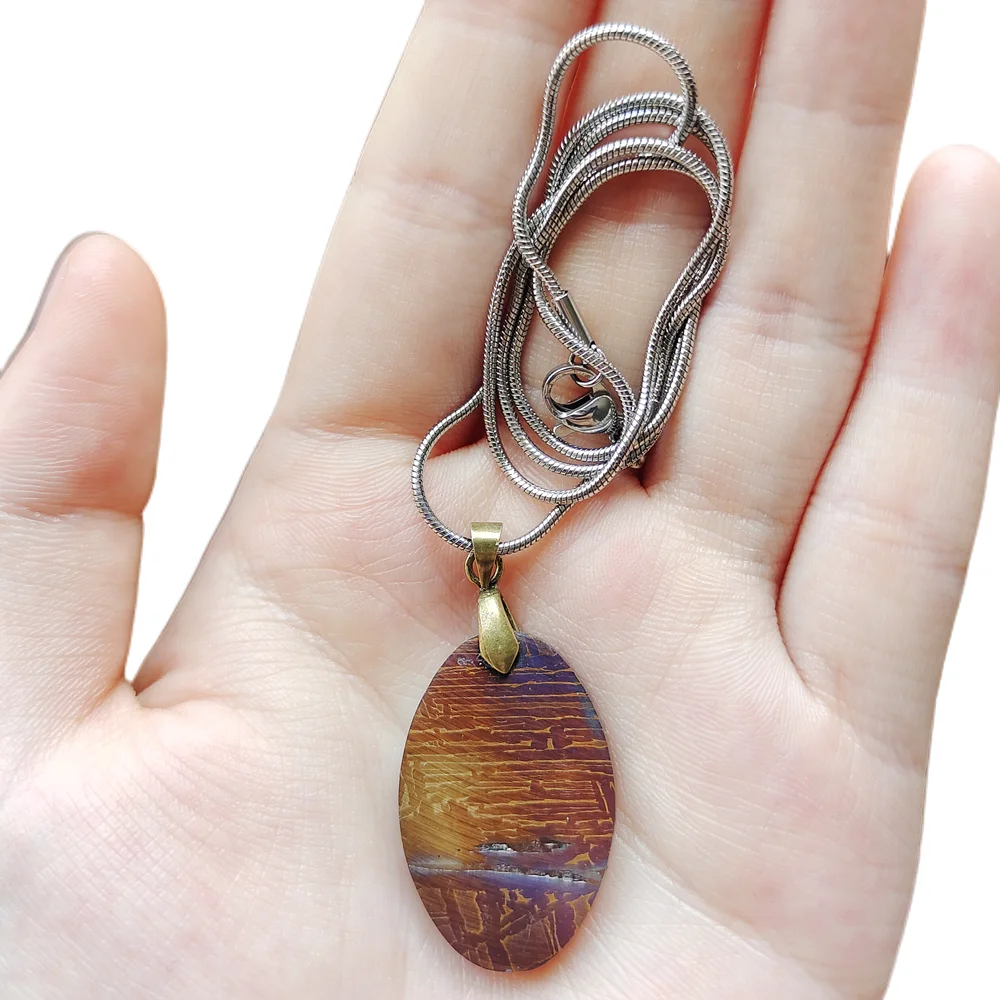 

Muonionalusta Iron Meteorite Pendant Natural Iron Meteorite Material Necklace Iron Meteorite Specimen Collection