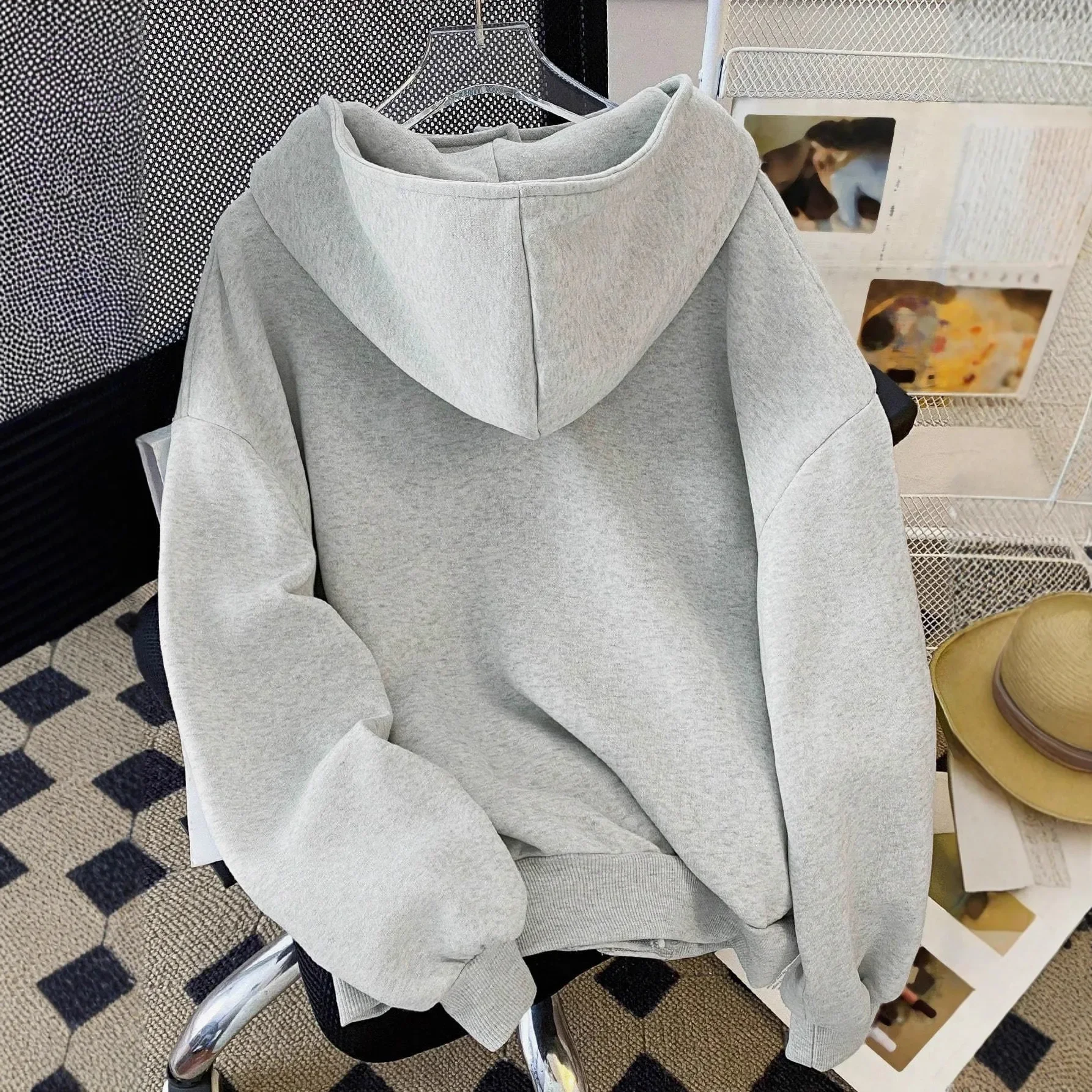 Sweatshirt für Damen, Frühling und Herbst, Strickjacke mit Kapuze, Jacke, neues High Street, amerikanisches Design, unregelmäßiger Doppelreißverschluss