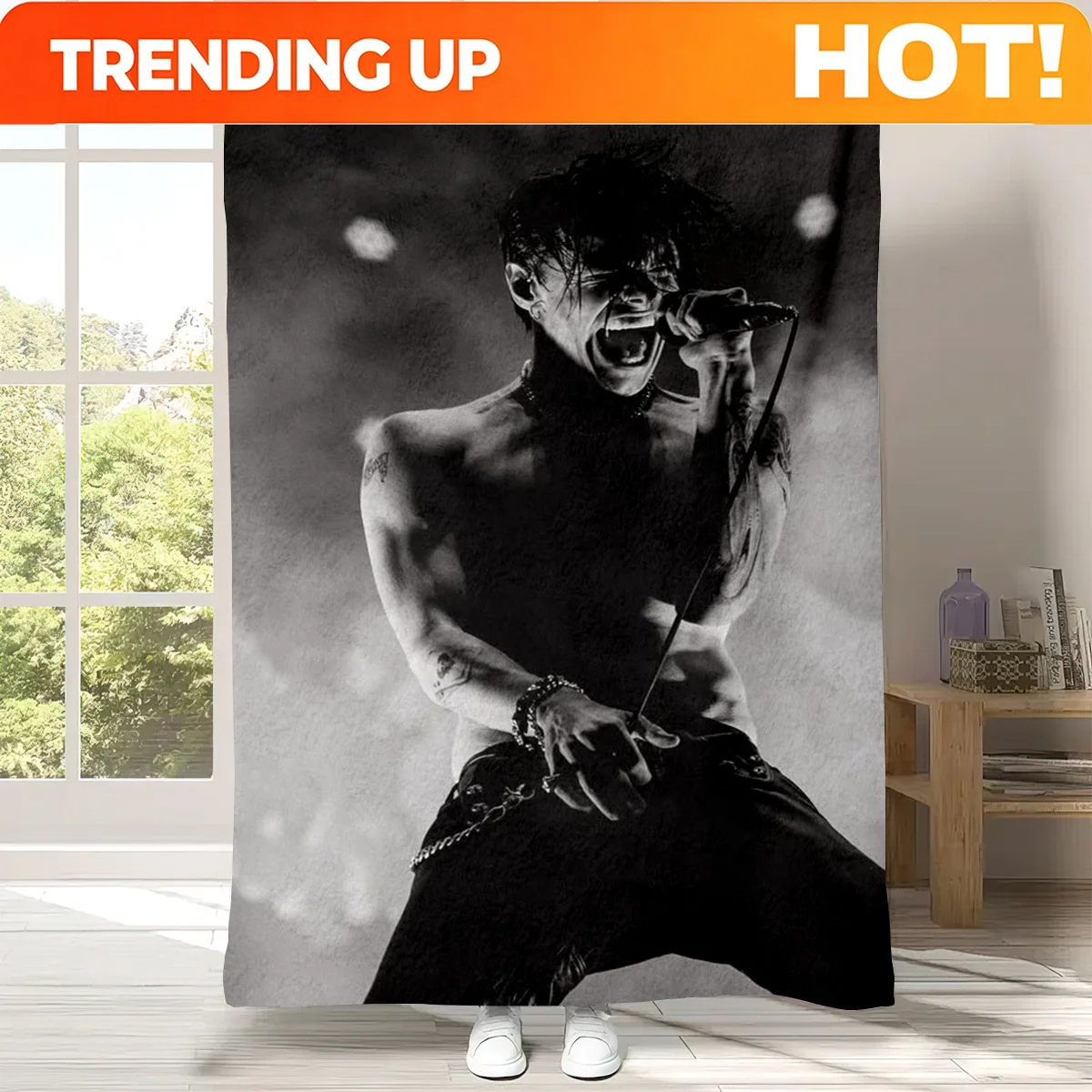 Customize 1pc Printed Flannel Blanket Featuring a Design of the Popular Character Yungblud, Made from Ultra-soft Polyester for A