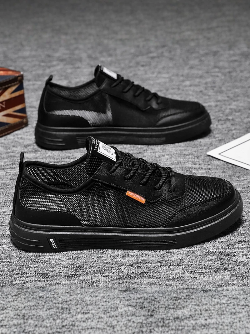 

Black Breathable Summer Lightweight Mesh Shoes Men's Casual Work Shoes Hollow out Design Soft Bottom Comfortable Running Shoes
