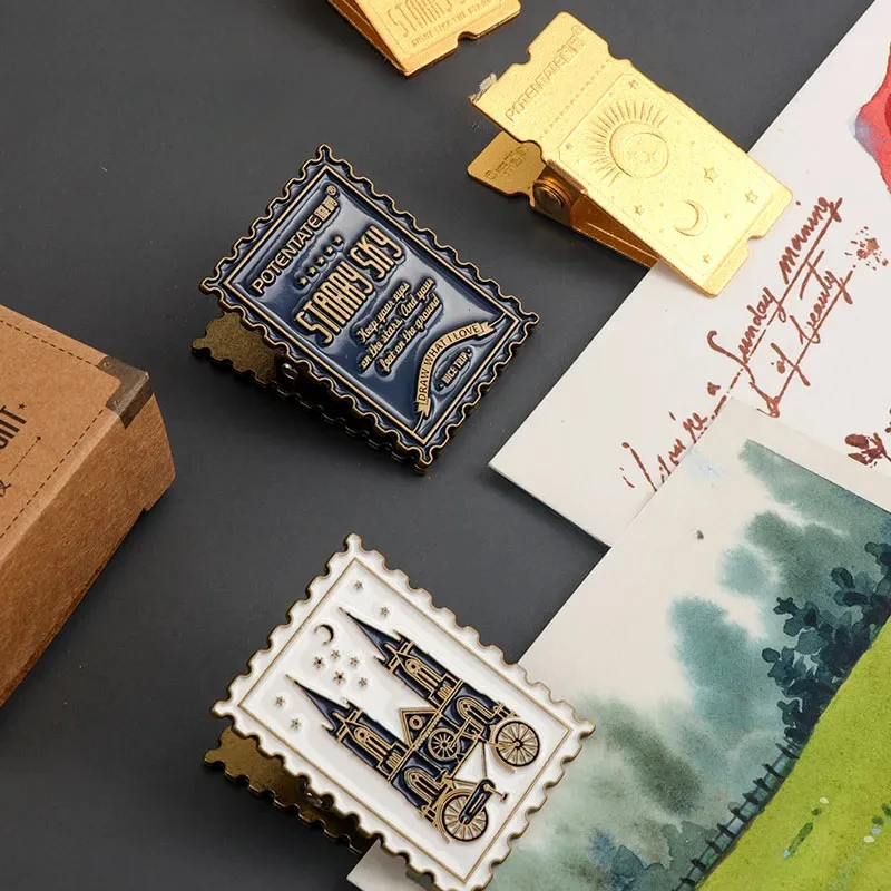 1PC Double-sided Vintage Brass Clip Heavy Metal Binder Paper Clamps Starry Sky Moon Pattern Hand Journal Folder Office Arts