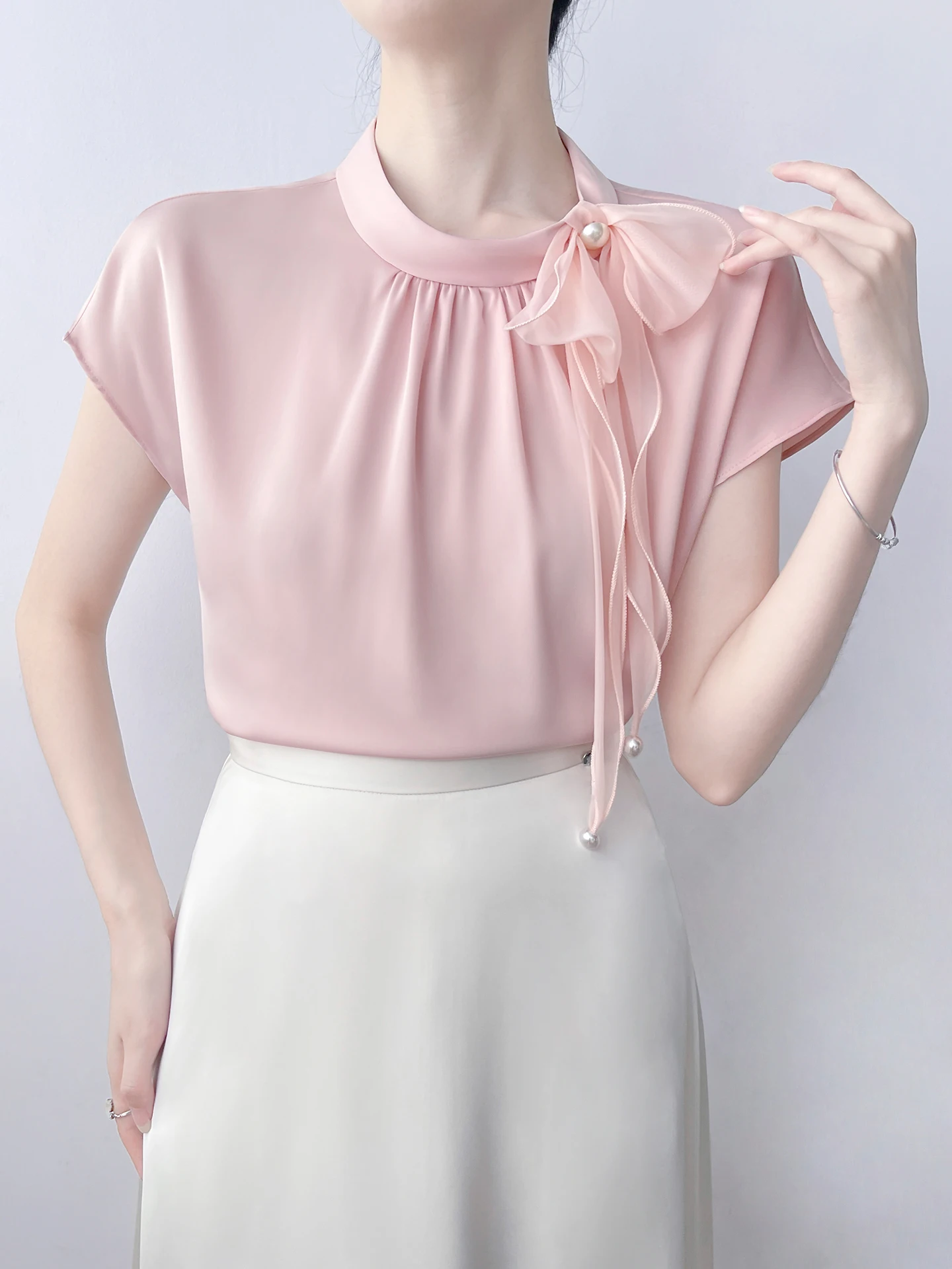 

Pink Silk Blend Short Sleeve Shirt Women's Summer Knot Sash Fly Sleeve Loose Fit French Style round Neck Top