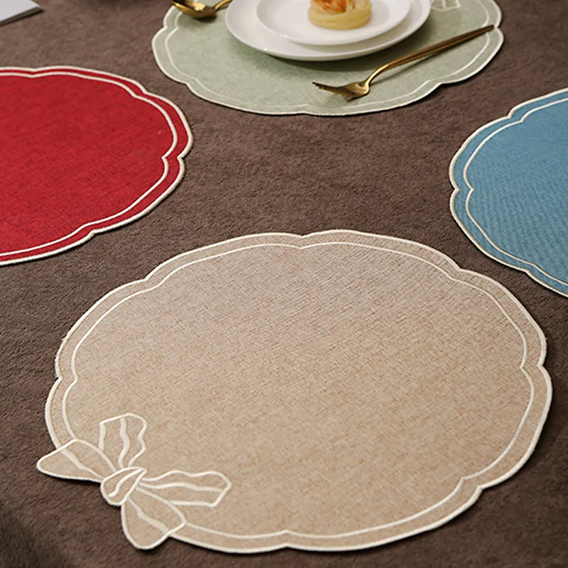 2pcs Placemat 15 Inch Vintage Scalloped Bow Embroidery Mat Multi Colors Anti Slip Pad For Afternoon Tea Party Table Use