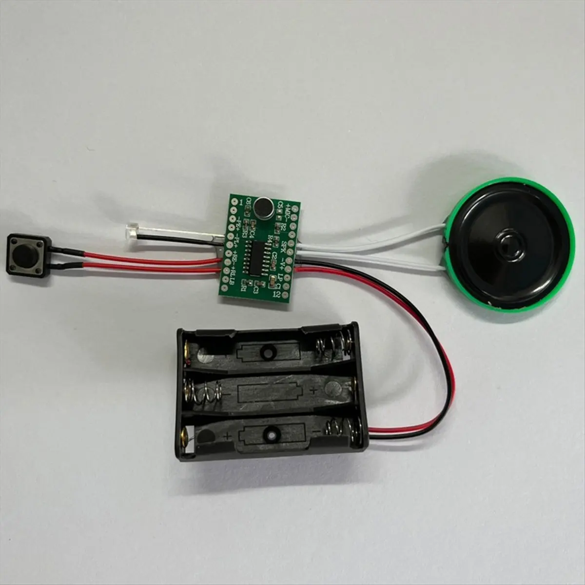 ●Light-Controll Recording and Sound Module Light-Activated Playback 4 Minutes of Dry Battery Light-Sensing Recording A-A57M