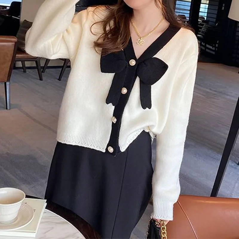 Fashion Sweet Female Bow Spliced V-Neck Knitted Cardigan Autumn Winter Fashion Single-breasted Short Sweaters Women\'s Clothing