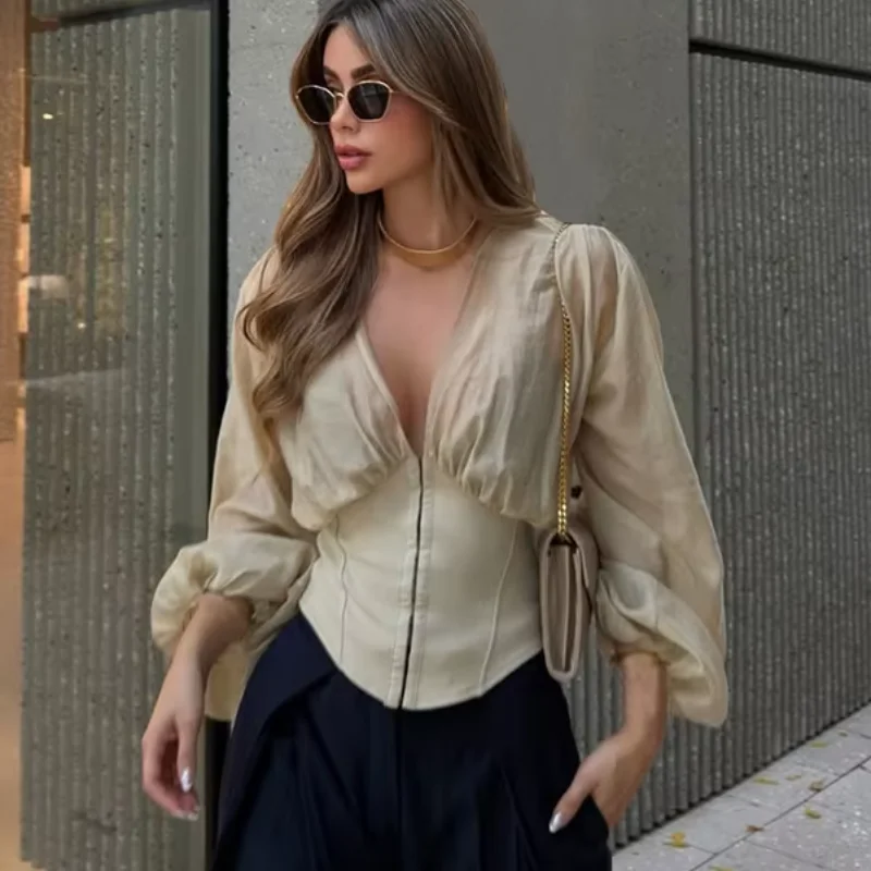 Minimalist Light Brown Top Dee - Street Fashion For 2026 recension och pris