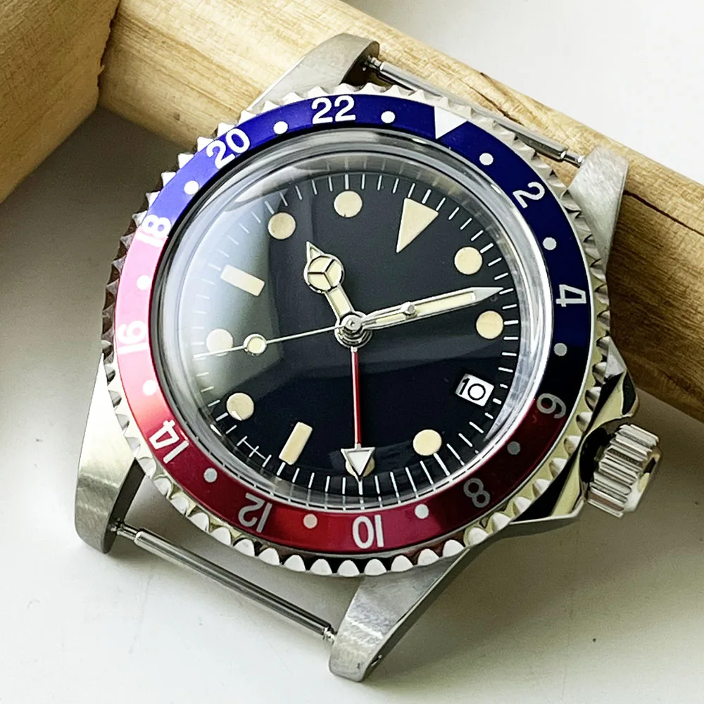 NH34A Movement Vintage Watch GMT Red Needle Waterproof Men\'s Watch Automatic Self-winding Dome Glass 39mm without chain