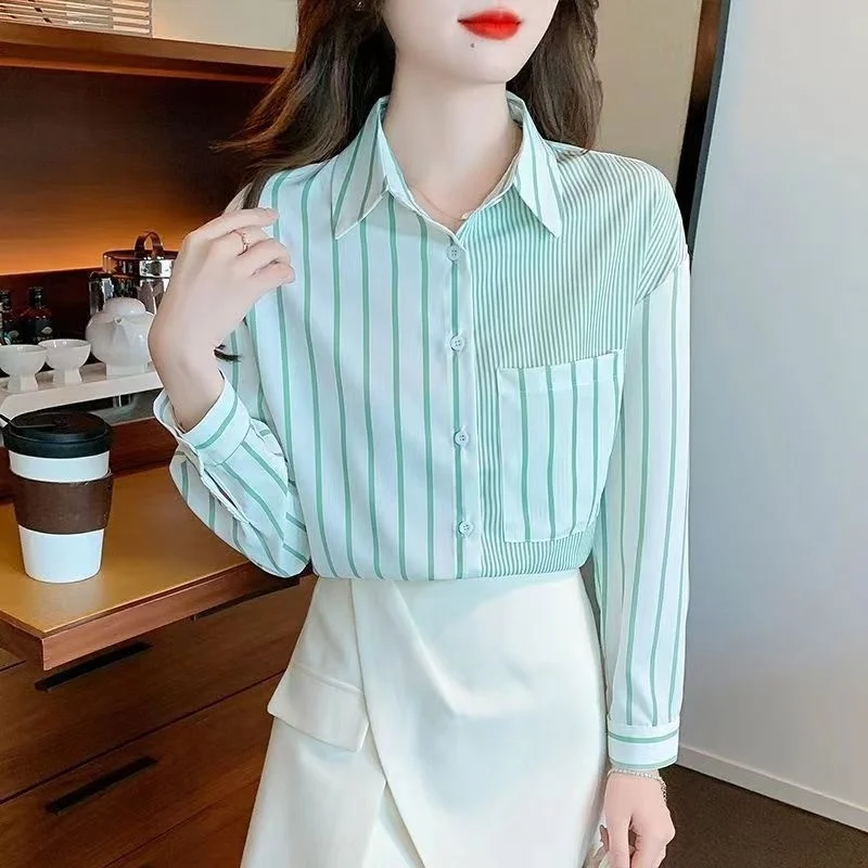 Chemises à manches longues pour femmes, à carreaux, boutonné, coupe cintrée, col rabattu, français, féminin, élégant, Preppy, jeune, romantique, Look quotidien