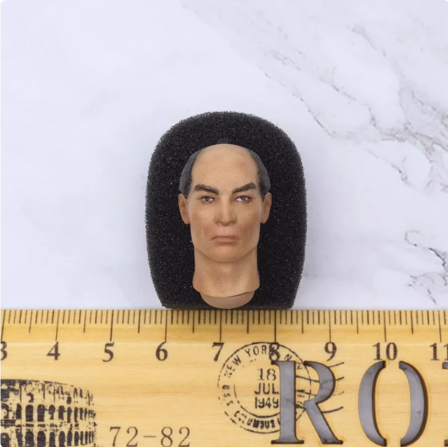 

DID XJ80016A 1/12 Male Soldier Head Carving Halberd Hand Type Model Toy For 6'' Action Figure Body In Stock