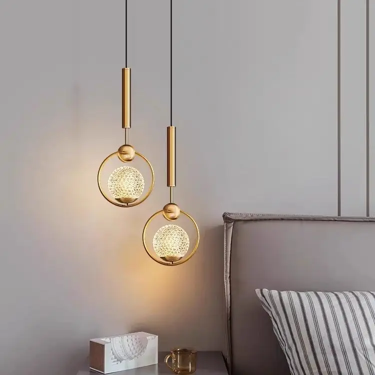 

Новая медная круглая светодиодная подвесная люстра, роскошная люстра для спальни, бара, прикроватной зоны, минималистичная, для ресторана, декор для фоновой стены